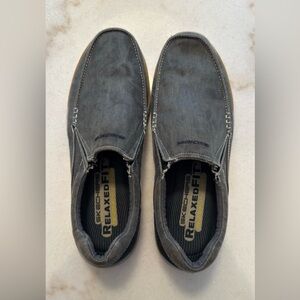 Sketchers Shoes